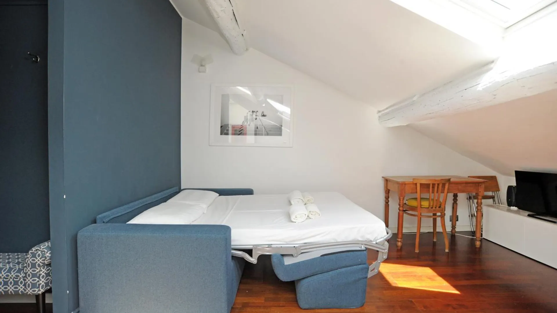 Castelvetro Apartment Милан