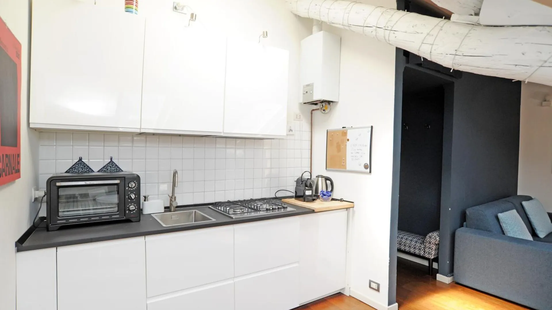 Castelvetro Apartment Милан